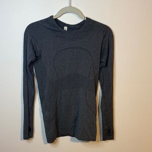 Lululemon Athletica Charcoal Heather Long Sleeve